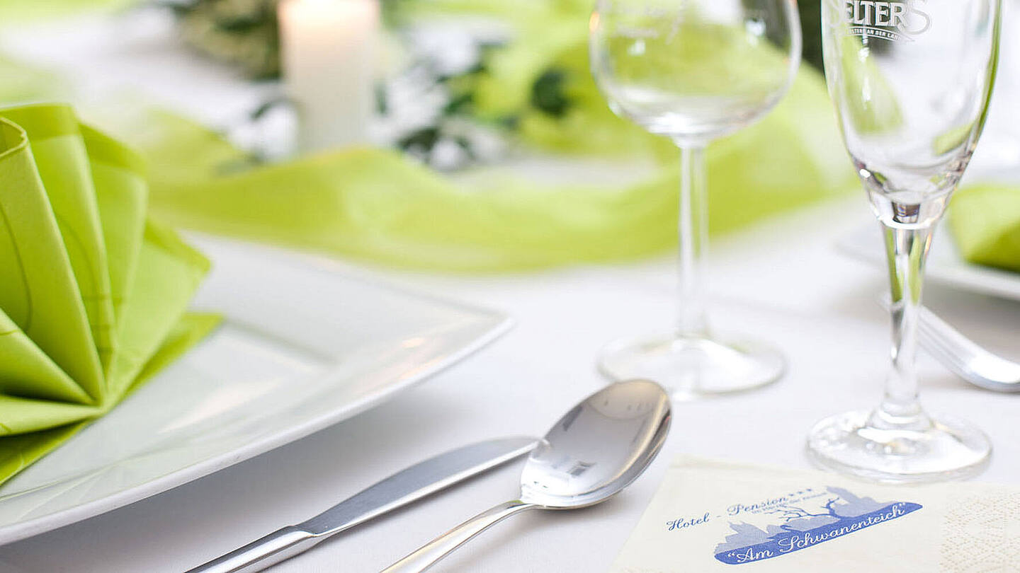 Ihre Familienfeier in Lutherstadt Wittenberg Hotel-Pension „Am Schwanenteich“