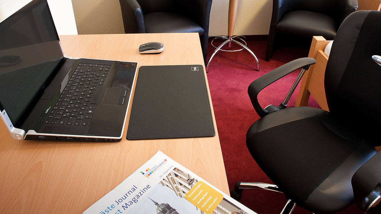 [Translate to English:] Hotel-Pension „Am Schwanenteich“ - kostenloses WLAN in Lutherstadt Wittenberg