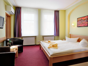 Hotel-Pension „Am Schwanenteich“ Lutherstadt Wittenberg Buchung Doppelzimmer